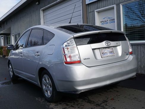 Used 2009 Toyota Prius Touring image 16