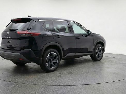 Used 2025 Nissan Rogue SV AWD/4WD image 9