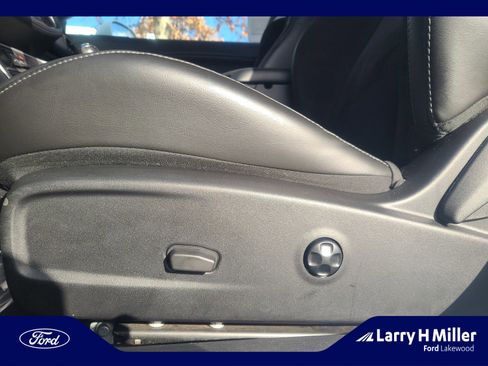 Used 2021 Dodge Challenger R/T w/ Plus Package image 14