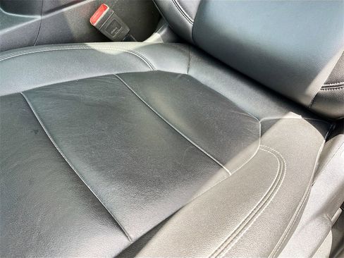 Used 2021 Chevrolet Silverado 1500 LT Trail Boss w/ LT Trail Boss Premium Package image 19