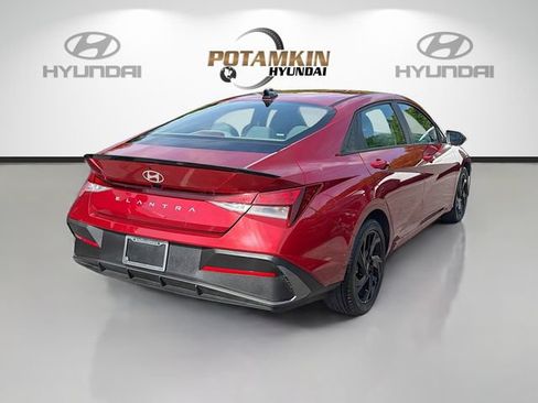 Certified 2026 Hyundai Elantra Sport FWD image 5