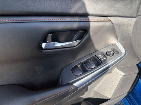 Certified 2024 Nissan Sentra SR FWD image 27