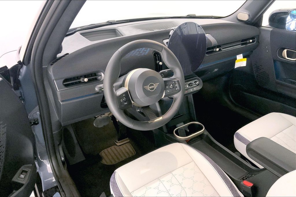 New 2026 MINI Cooper S FWD image 4
