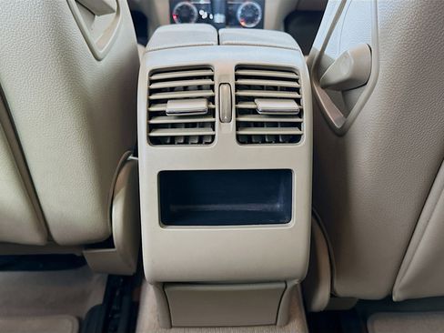 Used 2012 Mercedes-Benz GLK 350 2WD image 27