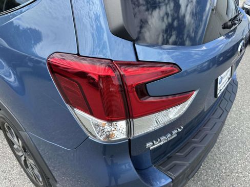 Certified 2023 Subaru Forester Limited AWD/4WD image 8