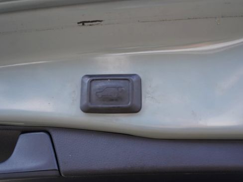 Used 2019 Toyota RAV4 Adventure AWD/4WD image 26