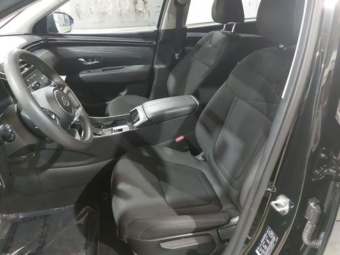 Certified 2023 Hyundai Tucson SE AWD/4WD image 16