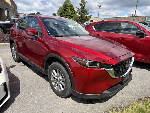 Used 2023 MAZDA CX-5 AWD 2.5 S image 2