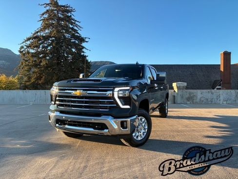 New 2026 Chevrolet Silverado 3500 LTZ w/ LTZ Convenience Package image 1