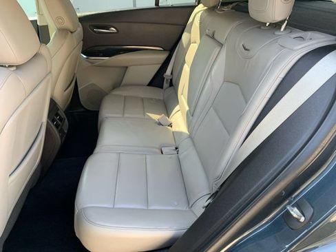 Used 2019 Cadillac XT4 Premium Luxury w/ Driver Assist Package FWD image 17