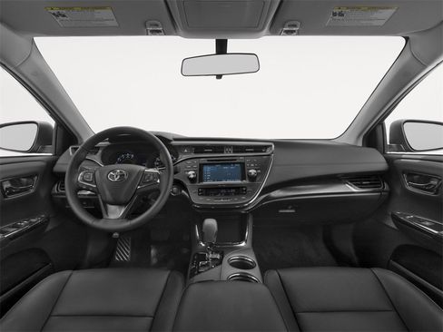 Used 2016 Toyota Avalon Touring image 5