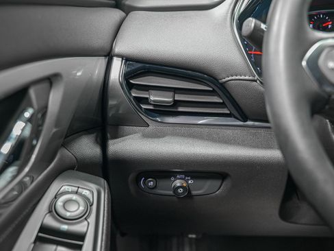 Used 2023 Chevrolet Traverse LT w/ LPO, Floor Liner Package image 18