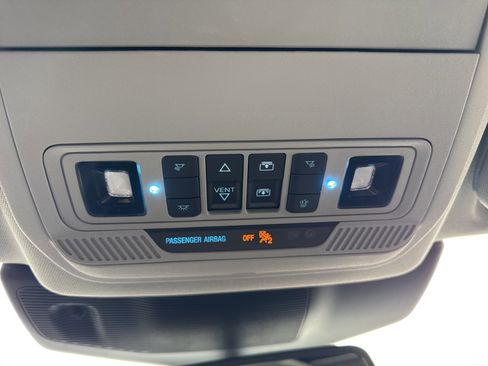 Certified 2022 Ford Explorer Limited w/ Equipment Group 301A image 31