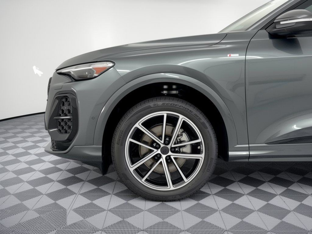 New 2026 Audi Q5 Premium Plus AWD/4WD image 13