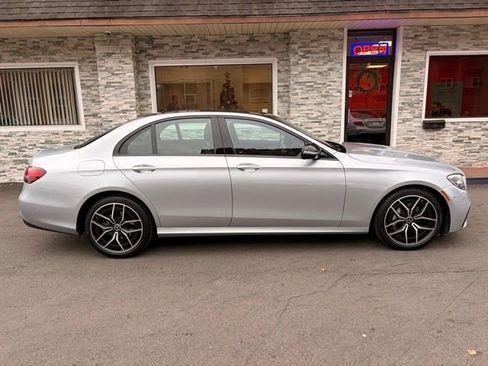 Used 2023 Mercedes-Benz E 350 4MATIC Sedan w/ Premium Package image 4