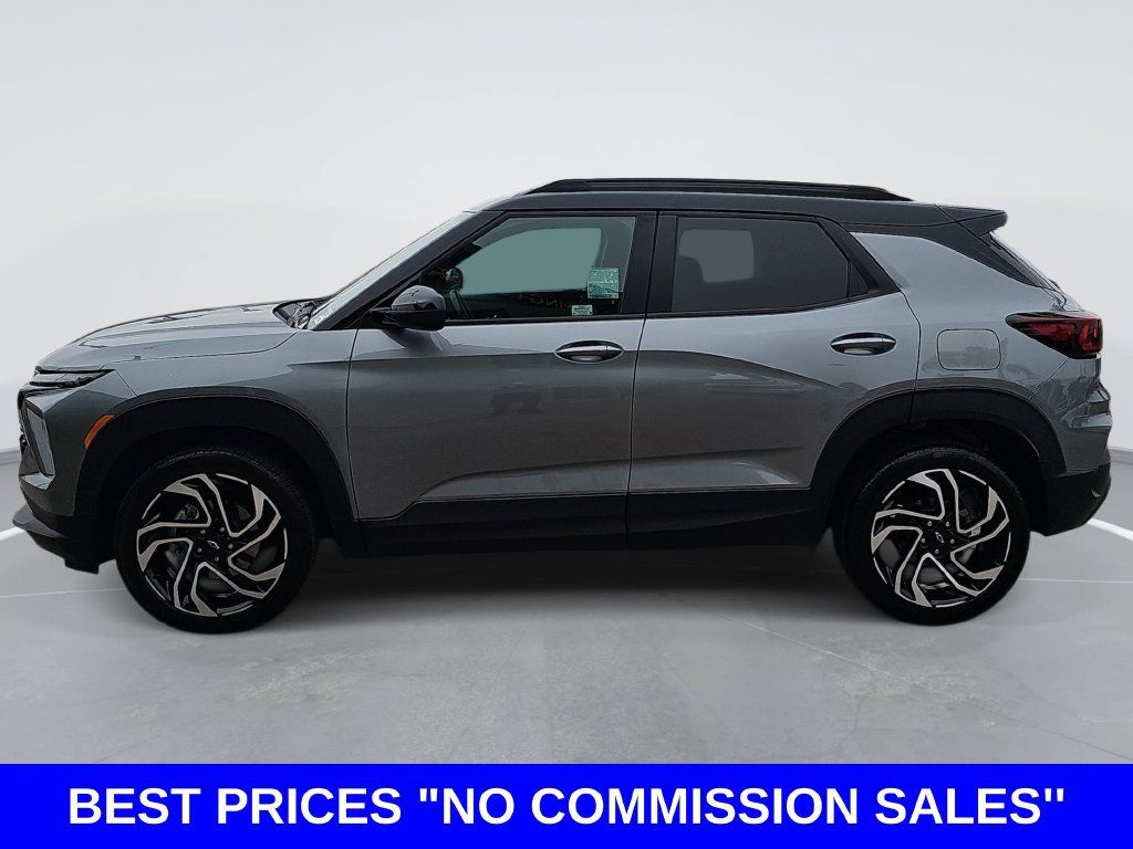 Used 2024 Chevrolet TrailBlazer RS w/ Convenience Package AWD/4WD image 6