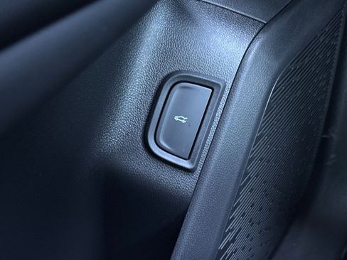 New 2026 GMC Terrain Elevation w/ Elevation Premium Package image 19