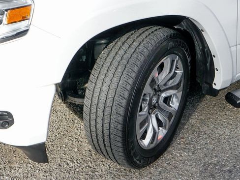 Used 2022 RAM 1500 Limited w/ Body Color Bumper Group image 47