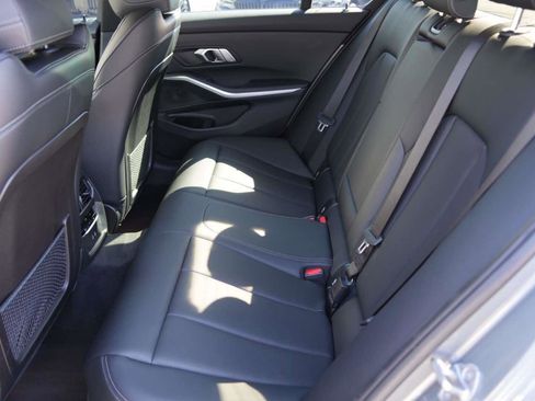 Used 2023 BMW 330i Sedan w/ Driving Assistance Package RWD image 20