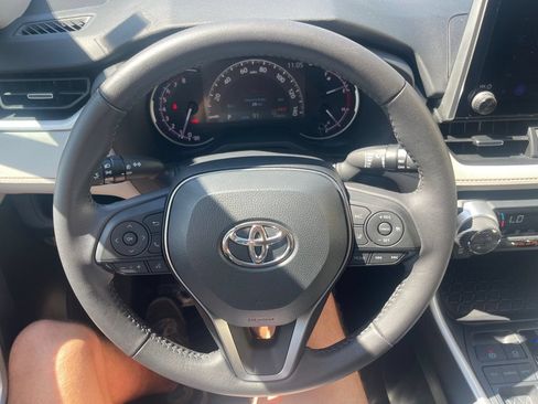 Used 2024 Toyota RAV4 XLE Premium FWD image 15