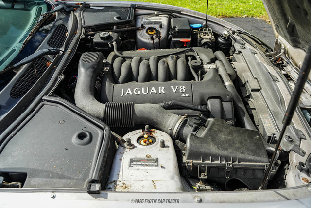 Used 2000 Jaguar XK8 Convertible RWD image 24