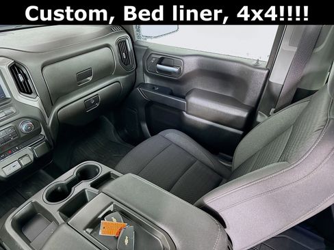 Used 2023 Chevrolet Silverado 1500 Custom image 23