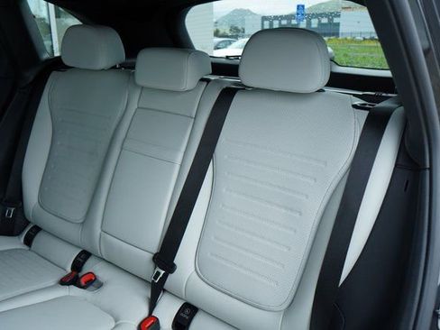 New 2026 Mercedes-Benz GLC 300 image 24