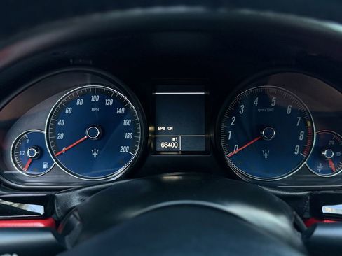 Used 2018 Maserati GranTurismo Sport image 29