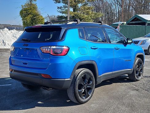 Used 2018 Jeep Compass Latitude image 6