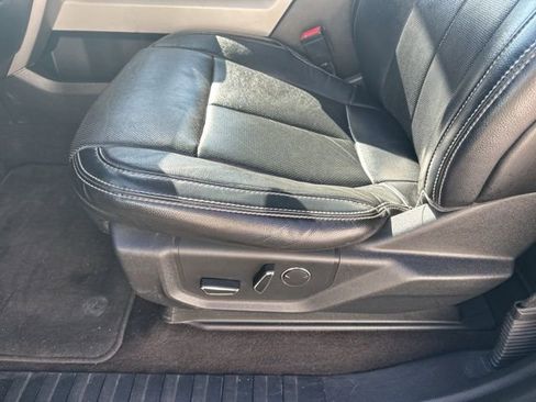 Used 2018 Ford F150 Lariat w/ Equipment Group 502A Luxury image 12