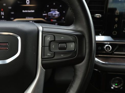 Used 2024 GMC Sierra 1500 SLT image 15