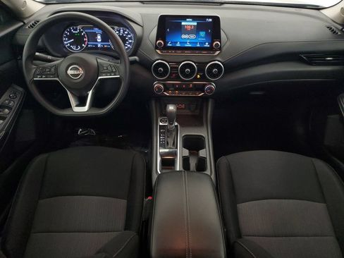Used 2024 Nissan Sentra SV FWD image 14