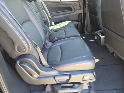 Certified 2023 Honda Odyssey Sport image 24
