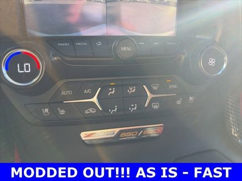 Used 2016 Chevrolet Corvette Z06 w/ 3LZ Preferred Equipment Group image 17