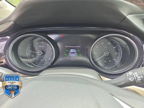 Certified 2023 Buick Encore GX Preferred FWD image 24