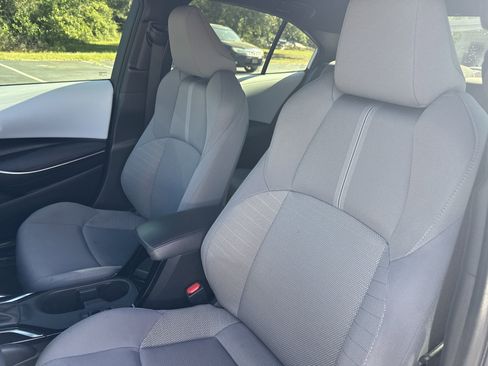 Used 2024 Toyota Corolla SE image 14