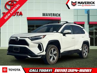 Used 2025 Toyota RAV4 SE w/ Weather & Moonroof Package AWD/4WD video 1