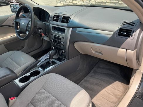 Used 2011 Ford Fusion SE w/ 202A Rapid Spec Order Code FWD image 9