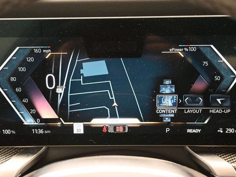 Used 2023 BMW i7 xDrive60 AWD/4WD image 12