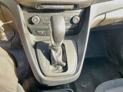 Used 2023 Ford Transit Connect XL FWD image 16