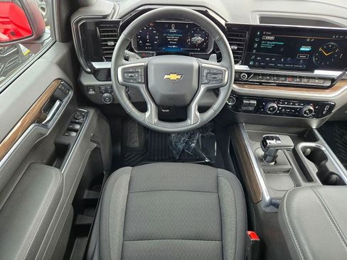 Certified 2026 Chevrolet Silverado 1500 LT w/ Z71 Off-Road Package AWD/4WD image 12