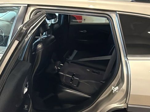 Used 2019 Jeep Cherokee Limited image 20