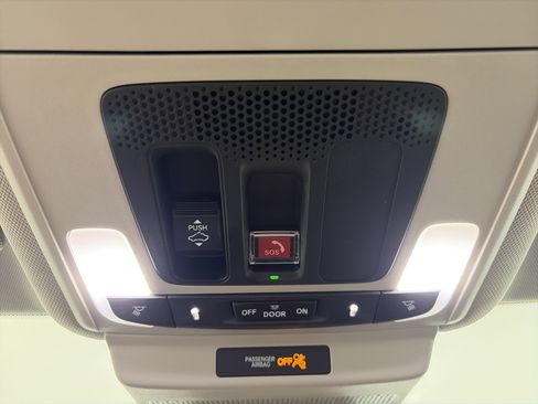 Used 2023 Honda Accord EX image 29