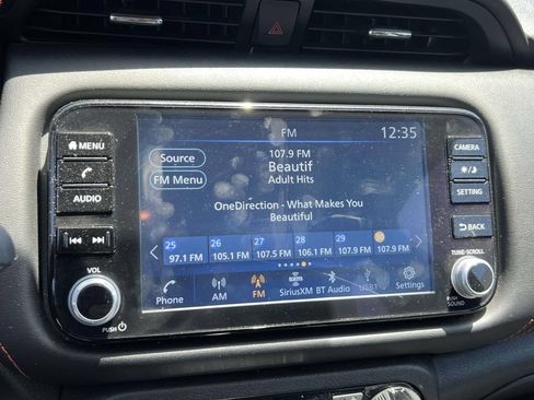 Used 2023 Nissan Kicks SR w/ SR Premium Package FWD image 25