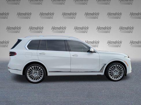 Certified 2024 BMW X7 xDrive40i image 6