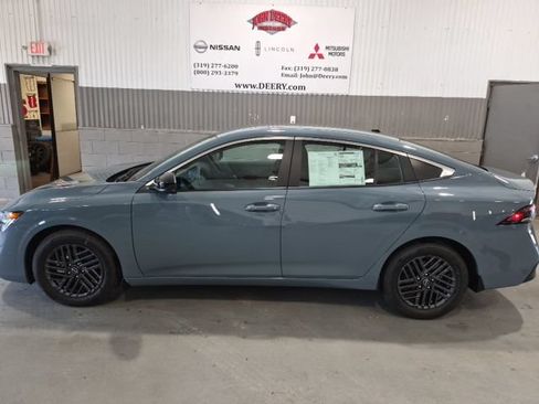 New 2026 Nissan Sentra SV w/ SV Convenience Package FWD image 6