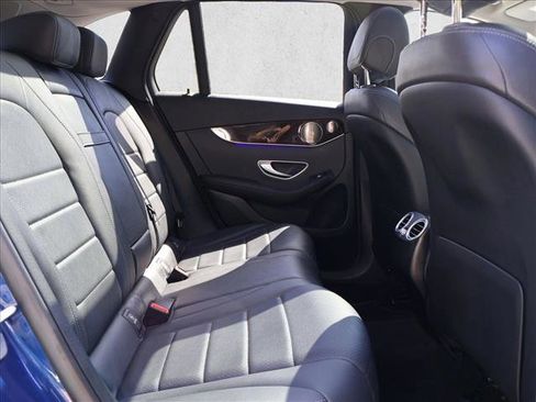 Used 2021 Mercedes-Benz GLC 300 4MATIC image 28