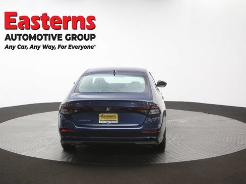 Used 2023 Honda Accord EX image 39