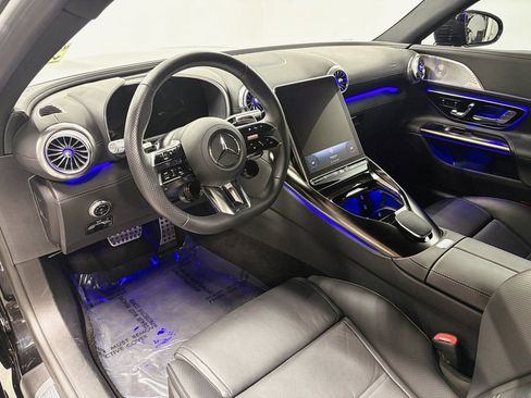 Used 2025 Mercedes-Benz AMG GT 63 image 9
