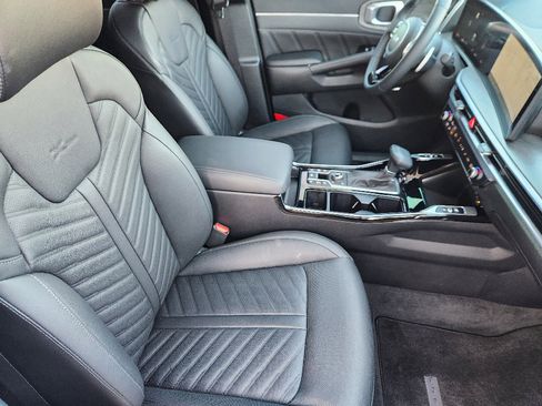 New 2025 Kia Sorento SX Prestige image 11